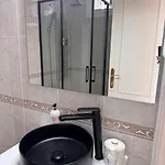 Estudio Con Terraza En Marbella