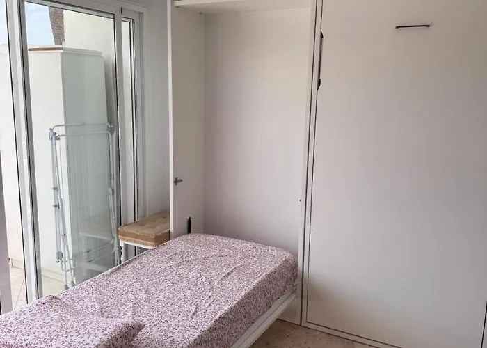 Estudio Con Terraza En Апартаменты